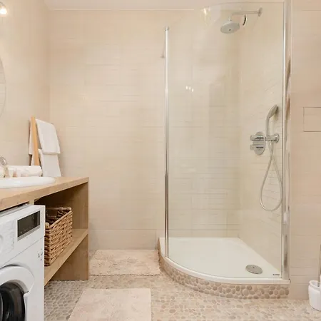 Osiedle Intenso Wola By Renters *